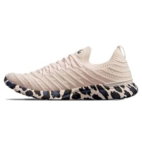 APL Techloom Wave Women's Sneakers 8.5 Blush Pink Leopard NWOT - Picture 3 of 4
